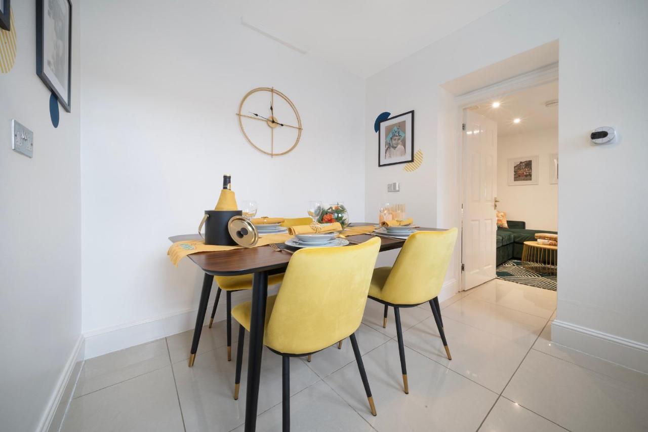 1 Bed House, Free On Street Parking, Central Gloucester Exterior foto