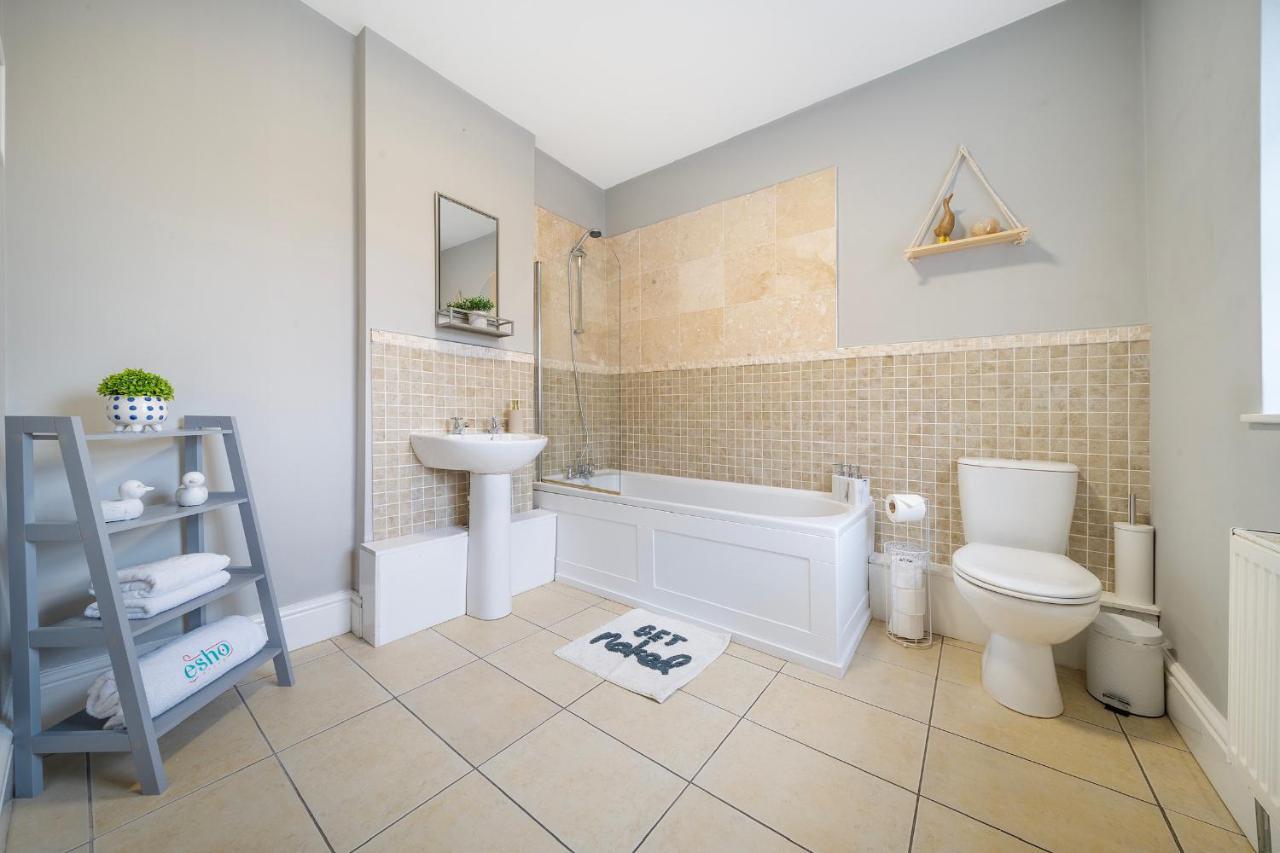 1 Bed House, Free On Street Parking, Central Gloucester Exterior foto